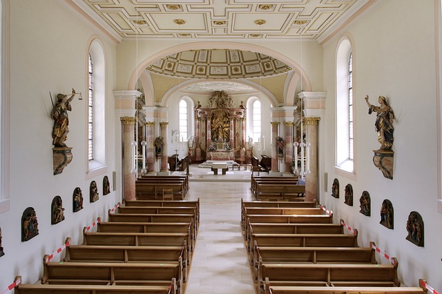 Interior de una Iglesia católica