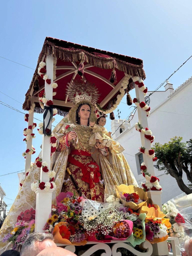 Virgen del Rosario del Campo, Patrona de Casares, Málaga