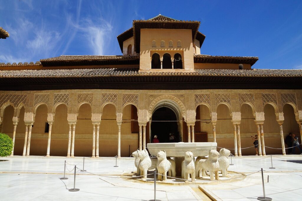 Alhambra de Granada. Patio de los Leones