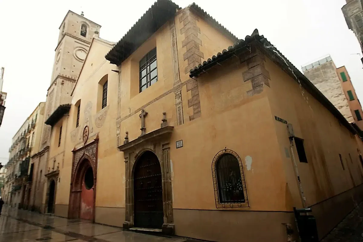 Iglesia de Santiago Apóstol de Málaga