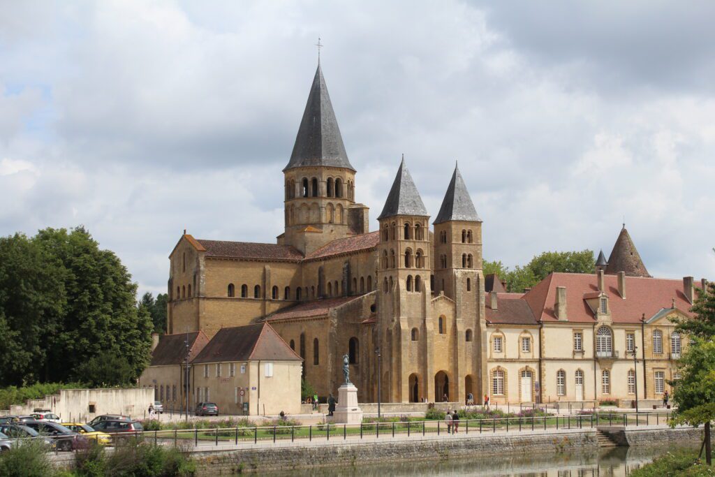 Santuario del Sagrado Corazón de Jesús en Paray le Monial